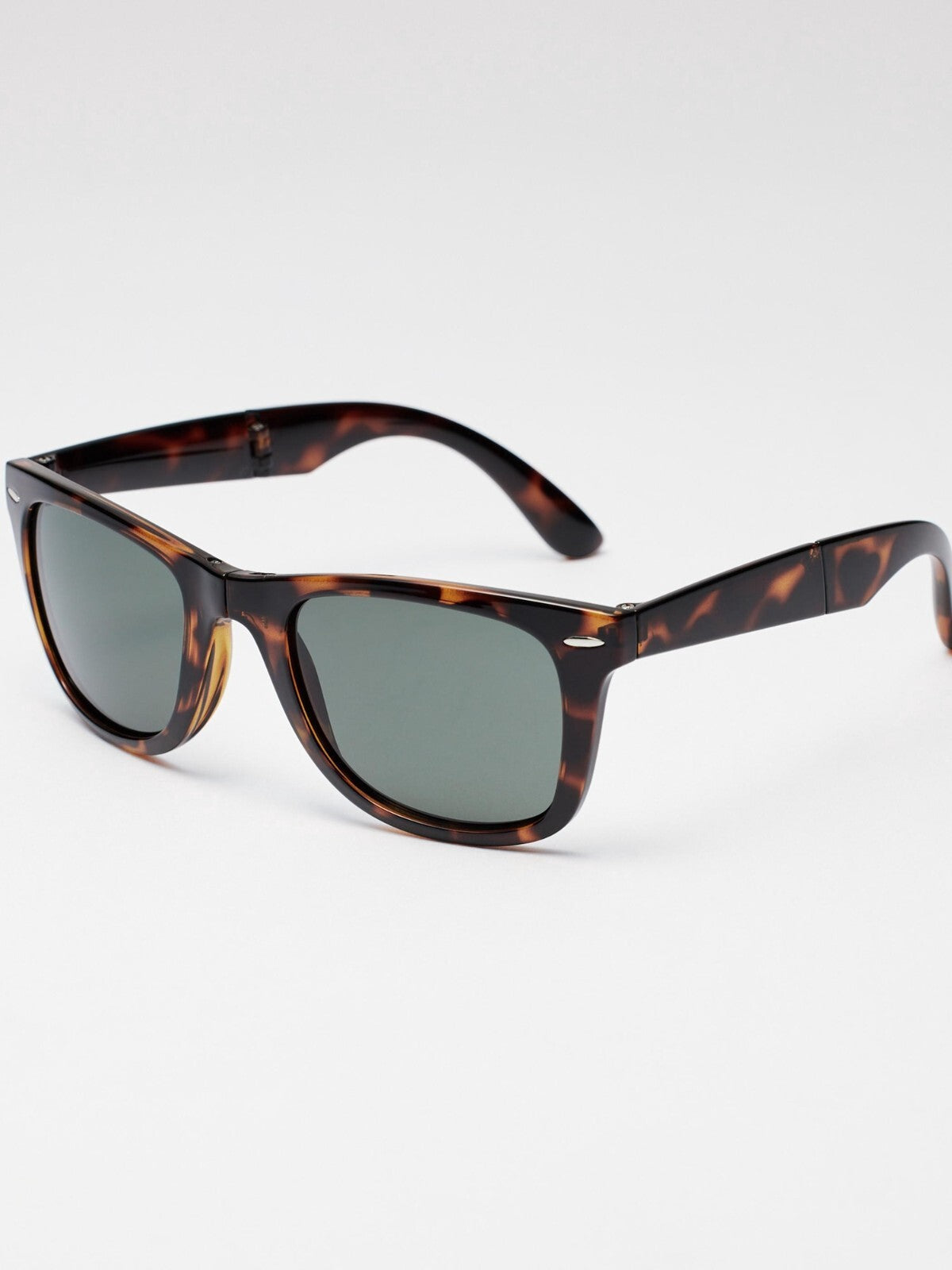 Bargain Price【2 types】UNIQLO Wellington sunglasses NEW JPN summer gift UNISEX