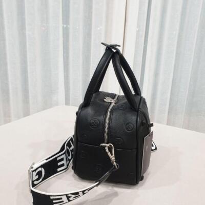 G/FORE G-FORE G-Fore Women's Cart Bag Shoulder Bag Color Black A
