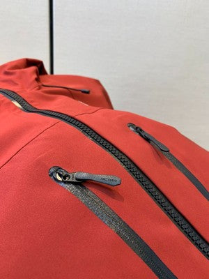 see description sizeS-2XL Arc'teryx Alpha SV Jacket Alpha SV GORE-TEX Pro Red