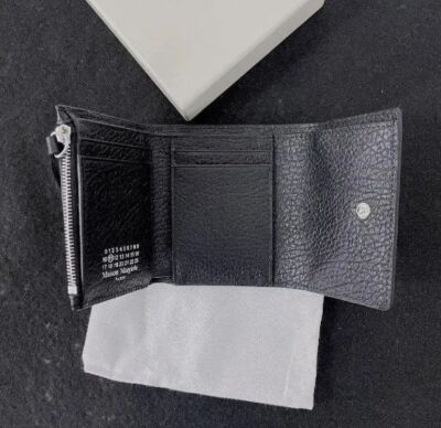 Margiela Maison Margiela Tri-fold Wallet Black Fashion Accessories Outlet