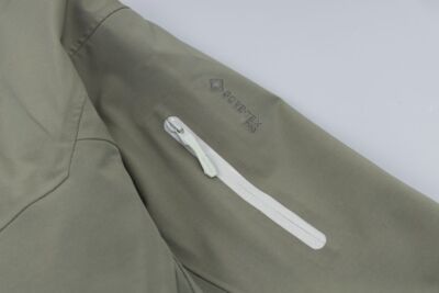see description sizeS-XL Arcteryx Water Windproof Zip Front Jacket Grade Green
