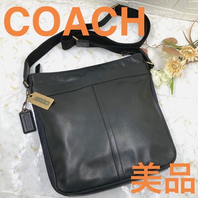 Coach Shoulder bag brand logo simple Crossbody Purse in Black Leather