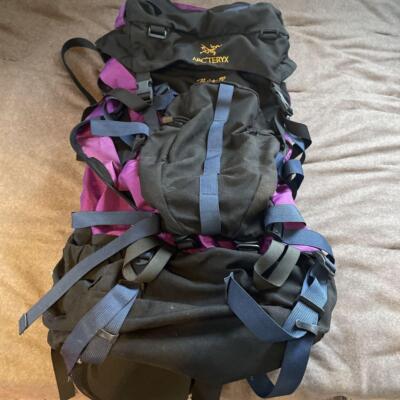 ARC'TERYX BOR 70 Arc'teryx Backpack Out of print rare Black & Purple