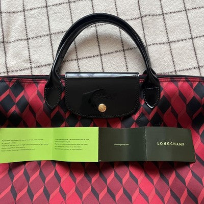 Longchamp Le Pliage M size Tote Bag Enamel hand bag  Sub-bag Red/Black