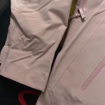 check description size S-XL ARC'TERYX BETA LT GORE-TEX waterproof jacket Pinksp