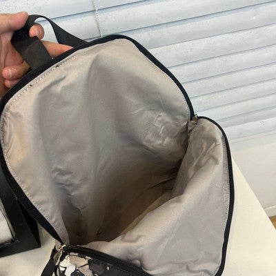 see description 3color Tumi Lightweight Backpack Just In Case 196386 VOYAGEUR