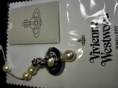 Vivienne Westwood Broken Pearl Necklace Silver Engraved Accessories included