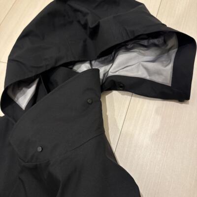 size M ARC'TERYX VEILANCE Partition LT Coat Stainless Steel Collar Coat