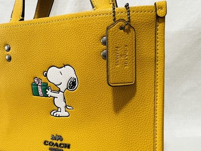 COACH x PEANUTS Dempsey Tote 22 Snoopy gift motif 2way bag CE918 outlet New JP