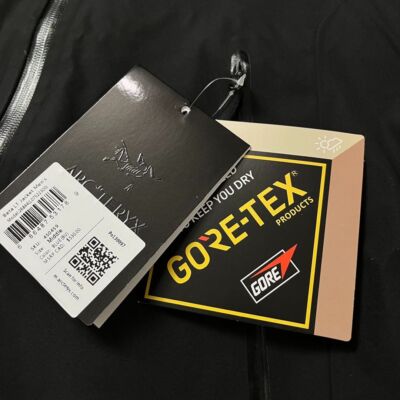 Arcteryx alpha SV Jacket Black Mountain Parka Men's Black Available in Sizes