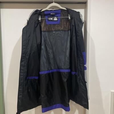 Size: XL THE NORTH FACE Footpatrol Mountain Light Dry Vent Jacket Black Purple