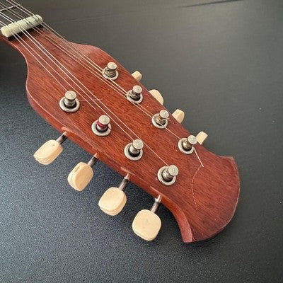 Suzuki M-215 8-string mandolin with hard case