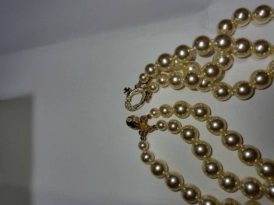 Vivienne Westwood Necklace Triple Pearl Choker Gold Accessories Box included