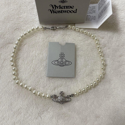 Vivienne Westwood Mini Bus Relief Pearl Necklace Choker New Silver Box included