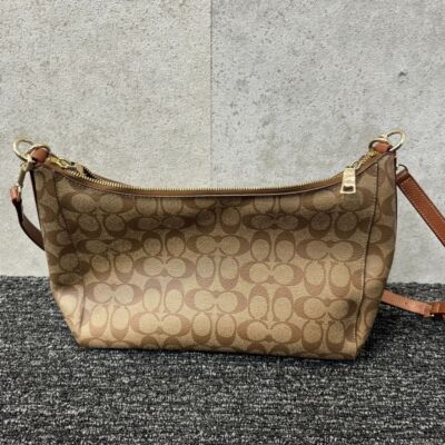COACH Signature Canvas Brown Shoulder bags Zip bag Leather Crossbody Strap