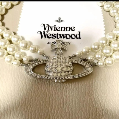 Vivienne Westwood necklace, triple pearl choker, silver, total length 38cm