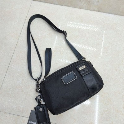 tumi 9223406 Multifunctional Shoulder Bag 2-way Clutch Bag Leather
