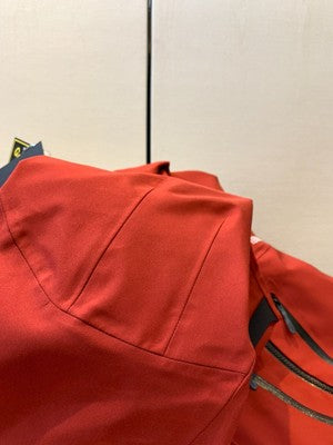 see description sizeS-2XL Arc'teryx Alpha SV Jacket Alpha SV GORE-TEX Pro Red