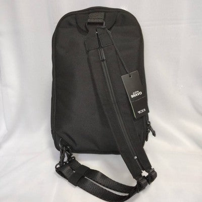 TUMI Night Sling Body Bag 2WAY Compact size magnetic strap Blackdp