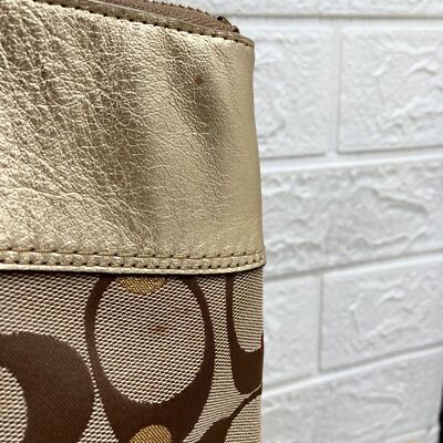 COACH Brand Gold x Beige Signature Pattern Tote Bag Shoulder bags Women's