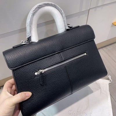 cafune shoulder bag. Large black b001 for women, comes with storage bag,