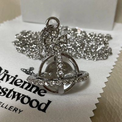 Vivienne Westwood Orb Globe Necklace Silver Clear Accessories Box included New