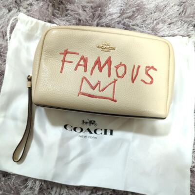 COACH Basquiat Collaboration Pouch Clutch Bag Beige COACH C5617
