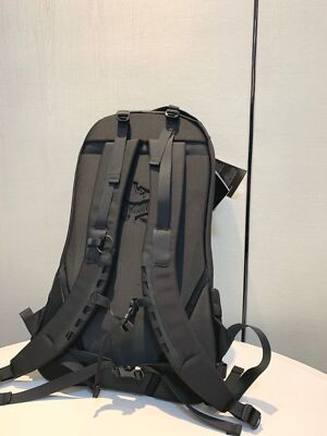 ARC'TERYX ARRO 22 BACKPACK Waterproof water repellent camping Black and gray