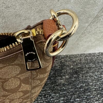 COACH Signature Canvas Brown Shoulder bags Zip bag Leather Crossbody Strap