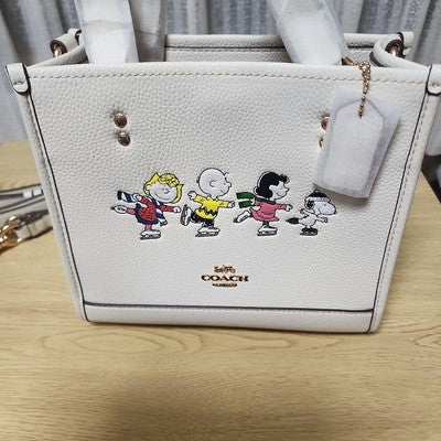 Coach x Peanuts CE850 Snoopy Collaboration Tote Shoulder Bag Chalk Women's