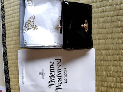 Vivienne Westwood Tri-fold wallet purse wallet enamel 13VV107