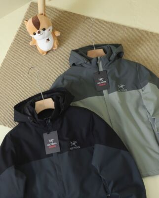 see description size L-4XL ARC'TERYX hard shell water windproof hooded jacket