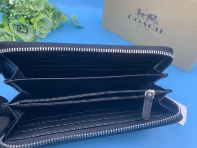 COACH Long Wallet Wallet SNOOPY Black Accordion Gift Fashion Women Men F53773