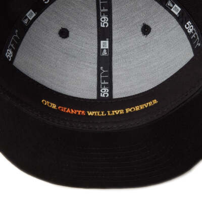 check description New Era x Yomiuri Giants 59FIFTY NPB Black CAP 2024  UNISEX