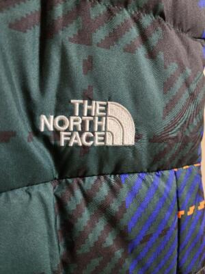 size L 1996 RETRO NUPTSE VEST Down vest Nuptse Green Check pattern