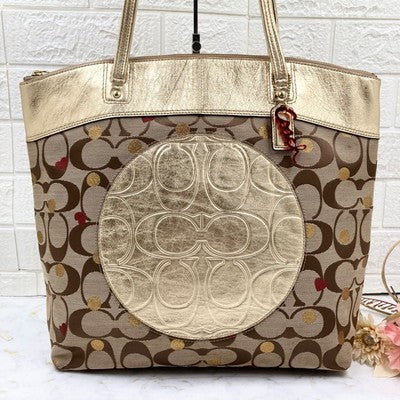 COACH Brand Gold x Beige Signature Pattern Tote Bag Shoulder bags Women's
