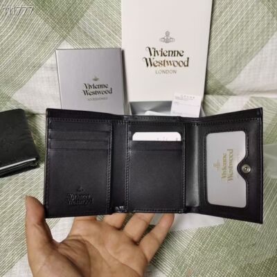 see description chose 2colors Vivienne Westwood Wallet Purse Tri-fold C489520