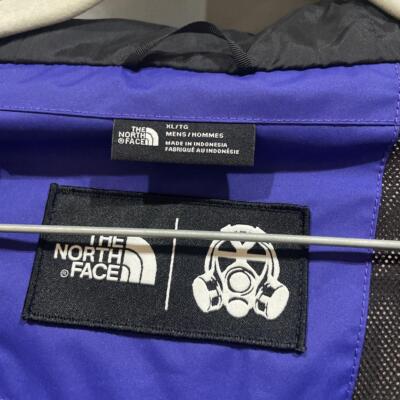 Size: XL THE NORTH FACE Footpatrol Mountain Light Dry Vent Jacket Black Purple
