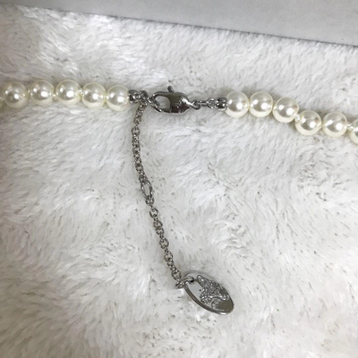 Vivienne Westwood Orb Motif Bass Relief Pearl Safety Pin Necklace Choker Silver