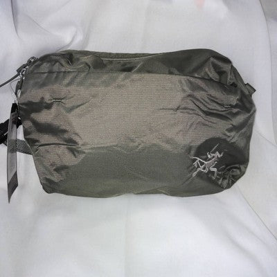 see description 3colors ARC’TERYX Crossbody Bag Heliad 6L Embroidery Lightweight