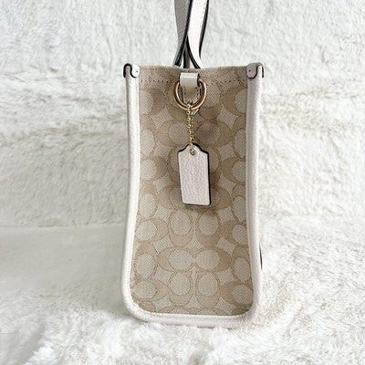 Coach C8417 Handbag Shoulder Bag White Khaki one item only From JAPAN New item