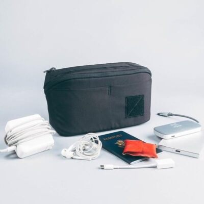 Evergoods CAP2 - Civic Access Pouch 2L Solution Black eg 13006b Pouch YKK