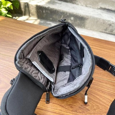 tumi Esports Pro Sling Alpha BRAVO Crossbody Bag Black Outlet 02325002D