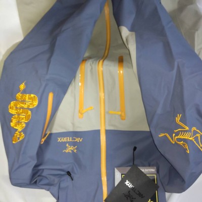 check description size S-2XL ARC'TERYX 2025 Snake Limited Alpha SV GTX Jacket