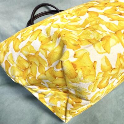 Longchamp Le Pliage L size Tote Bag Handbag Yellow petals Women's fashion