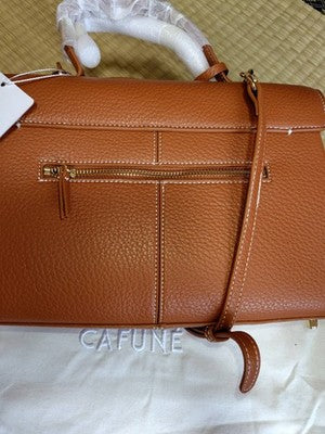 cafune brown leather shoulder bag large, brown, with metal fittings