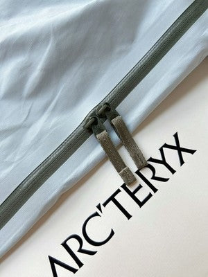 see description size L-XL ARC'TERYX Beta LT Jacket GORE-TEX Beta Jacket Parka
