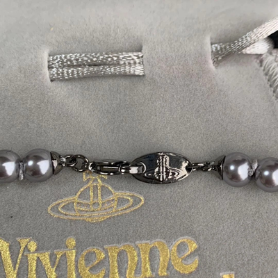 Vivienne Westwood necklace Olympia pearl gunmetal chain length 48cm box included