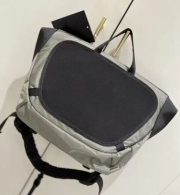 See description colors ARC'TERYX Arcteryx GRANVILLE 10L Courier BAG Shoulder bag