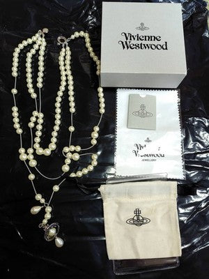 Vivienne Westwood Broken Pearl Necklace Silver Engraved Accessories included